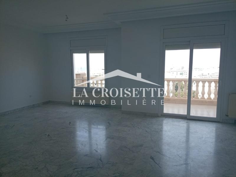 Appartement S+4 avec terrasse aux Berges du Lac 2